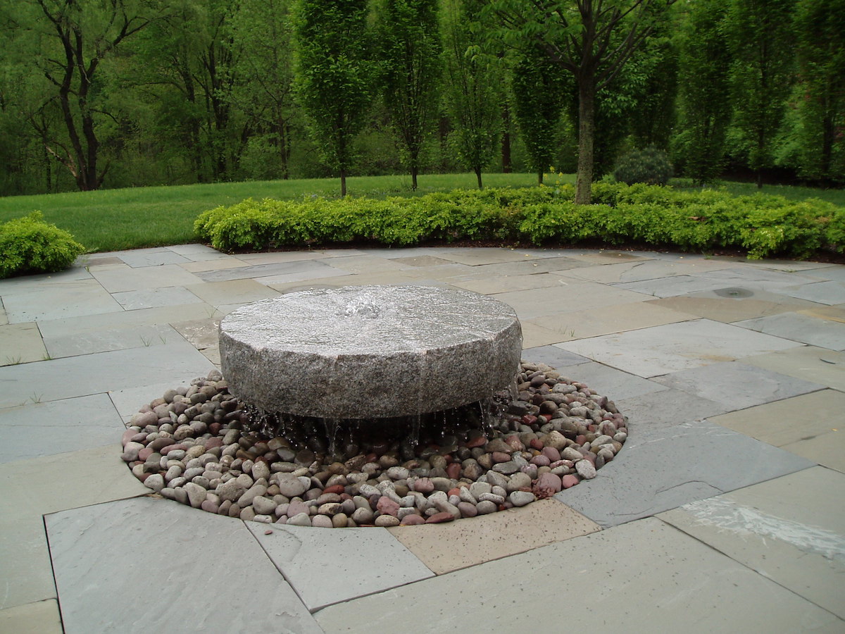 Custom landscaping details